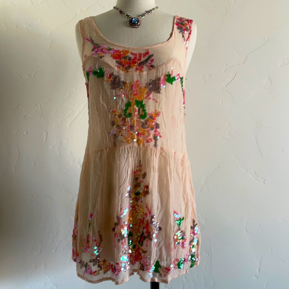 Stunning Free People sheer sequined top size xs